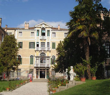 Retrospettiva: Palazzo degli Armeni (Venezia)